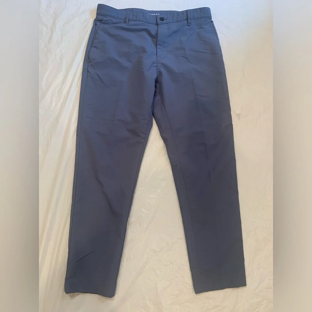 Banana Republic Grey Nylon Men’s Pants Size 36x30